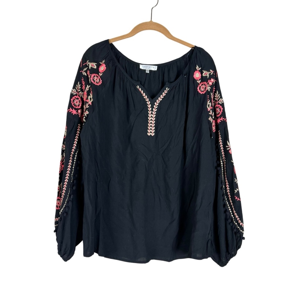 Solitaire Black Bohemian Embroidered Tunic Top SZ L‎